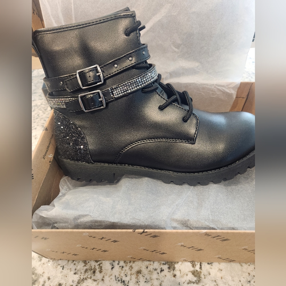 MIX no.6 big girls black boots girls size 5